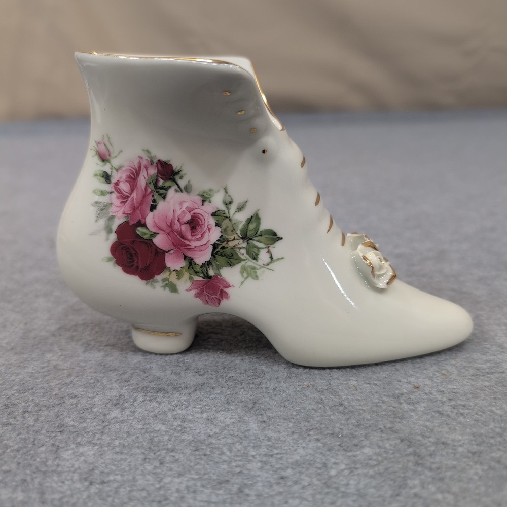 Formalities by Baum Bros White Ceramic Victorian Style Shoe Figurine Floral Rose - Picture 3 of 8